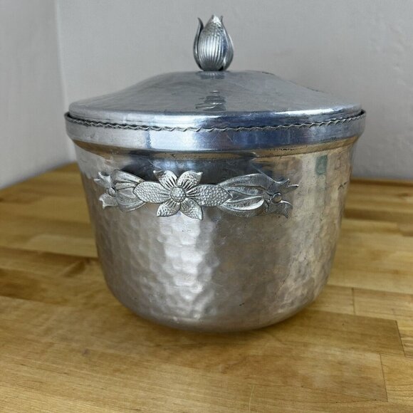 Vintage Mid Century Ice Bucket MCM TULIP Hammered Aluminum Lid Tongs Set - Picture 4 of 11